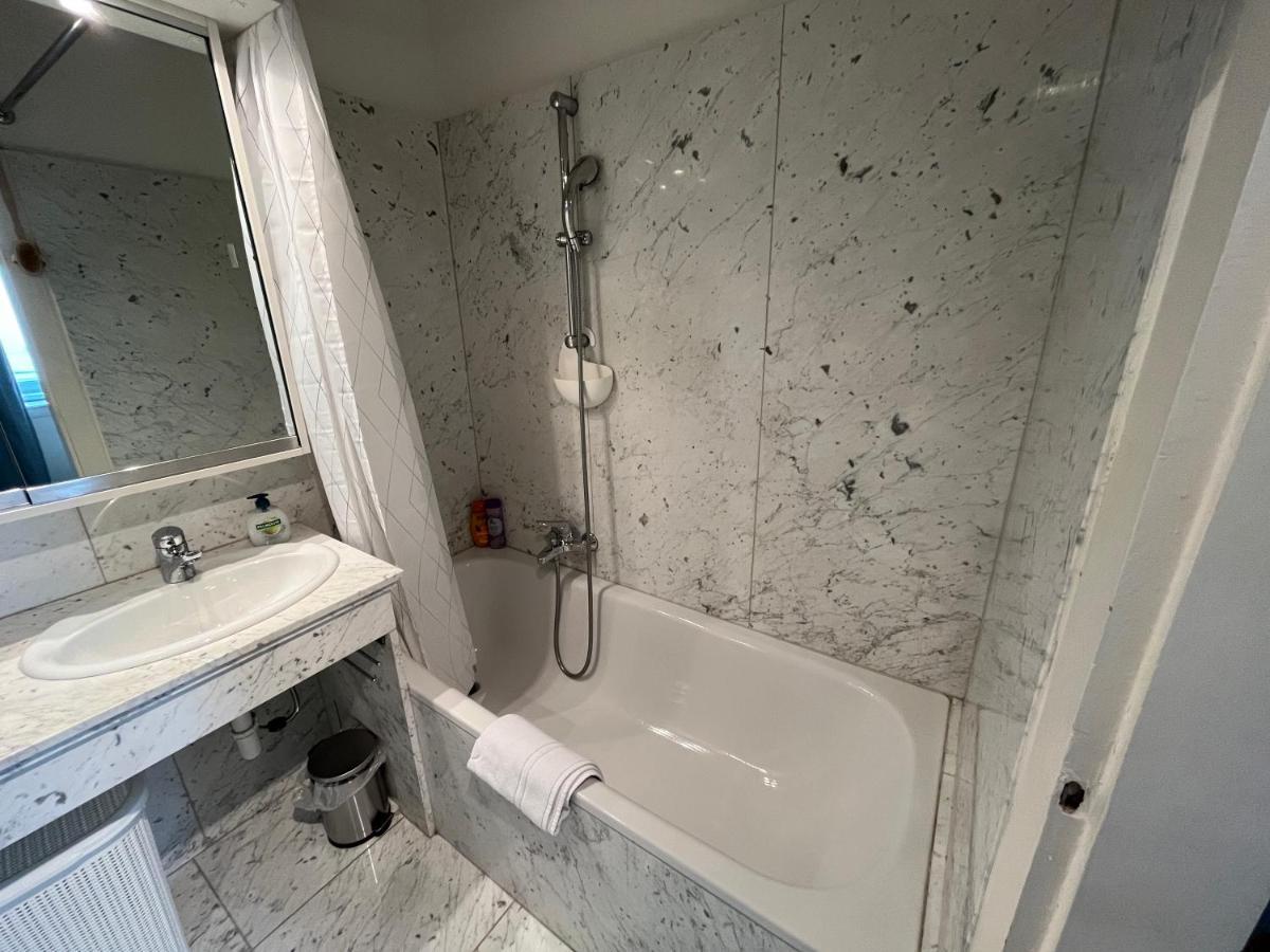 Apartmán Stylish Apt Near Urania 1Br Vídeň Exteriér fotografie