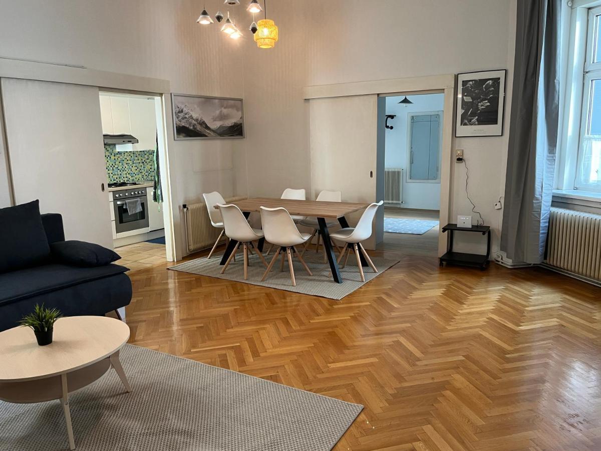 Apartmán Stylish Apt Near Urania 1Br Vídeň Exteriér fotografie